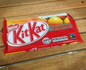 diagonismoi-kitkat-orange