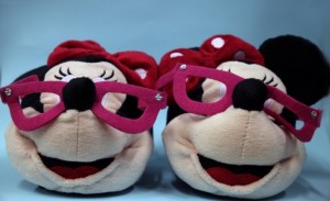 minnie-slippers-625x382