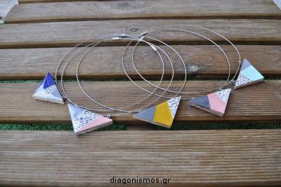 Διαγωνισμός με δώρο ενα χειροποίητο κρεμαστό Διαγωνισμός με δώρο ενα χειροποίητο κρεμαστό