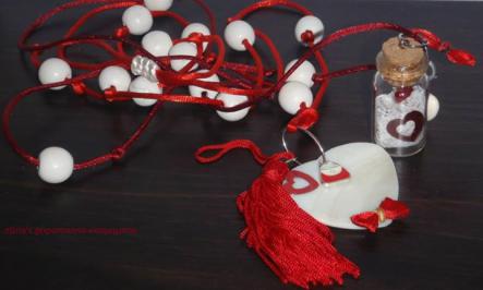 Διαγωνισμός με δώρο ένα υπέροχο κολιέ Διαγωνισμός με δώρο ένα υπέροχο κολιέ