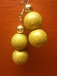 Διαγωνισμός με δώρο ένα ζευγάρι χρυσά σκουλαρίκια Διαγωνισμός με δώρο ένα ζευγάρι χρυσά σκουλαρίκια