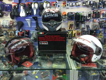 Διαγωνισμός Motobabis με δώρο 3 κράνη STR Διαγωνισμός Motobabis με δώρο 3 κράνη STR