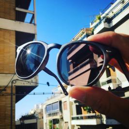 Διαγωνισμός για 1 ζευγάρι γυαλιά ηλίου MASSIMO DUTTI!