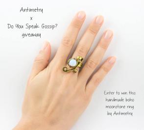 Διαγωνισμός με δώρο ένα χειροποίητο δαχτυλίδι με φεγγαρόπετρα από το Antimetry