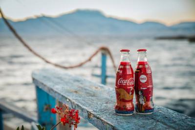 Διαγωνισμός για 20 συλλεκτικά μπουκάλια Coca-Cola Διαγωνισμός για 20 συλλεκτικά μπουκάλια Coca-Cola