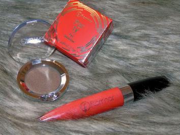 Διαγωνισμός για μια ιριδίζουσα σκιά και ένα lip gloss από την Flormar