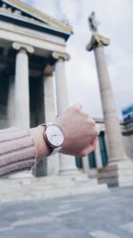 Διαγωνισμός με δώρο ρολόι με marble effect