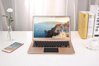 Διαγωνισμός με δώρο ένα laptop Yepo 737A σε pink gold χρώμα