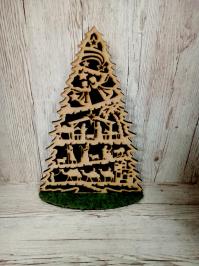 Διαγωνισμός με δώρο χριστουγεννιάτικο δέντρο ξύλινο με εικονογραφίες από την γέννηση του Χριστού.