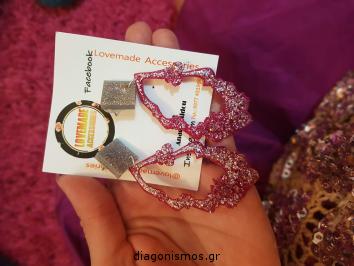 Διαγωνισμός για ένα ζευγλαρι εντυπωσιακά ροζ σκουλαρίκια από @lovemadeaccessories